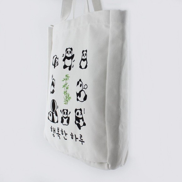 Panda Tote Bag White Flannel Fabric Kpop Tote Bag - Picture 7 of 7
